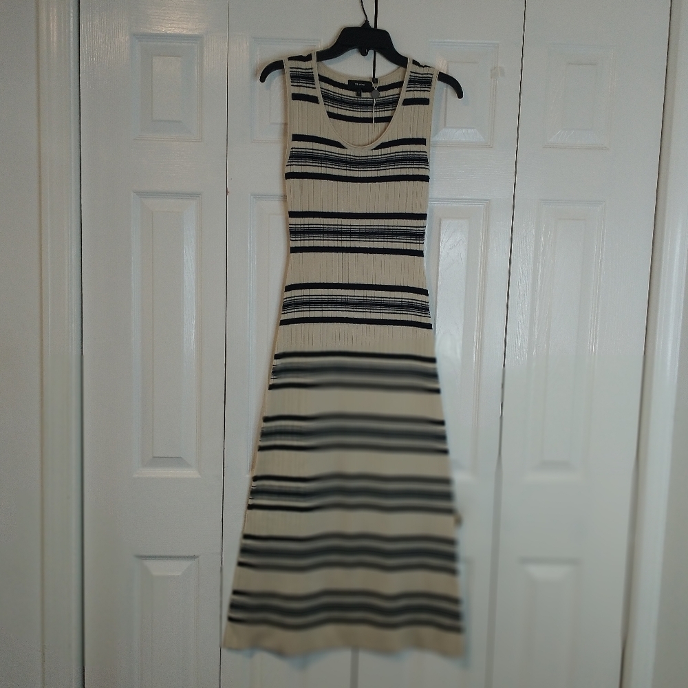 Theory Striped Ribbed Knit Sleeveless Midi Dress - Picture 5 of 9